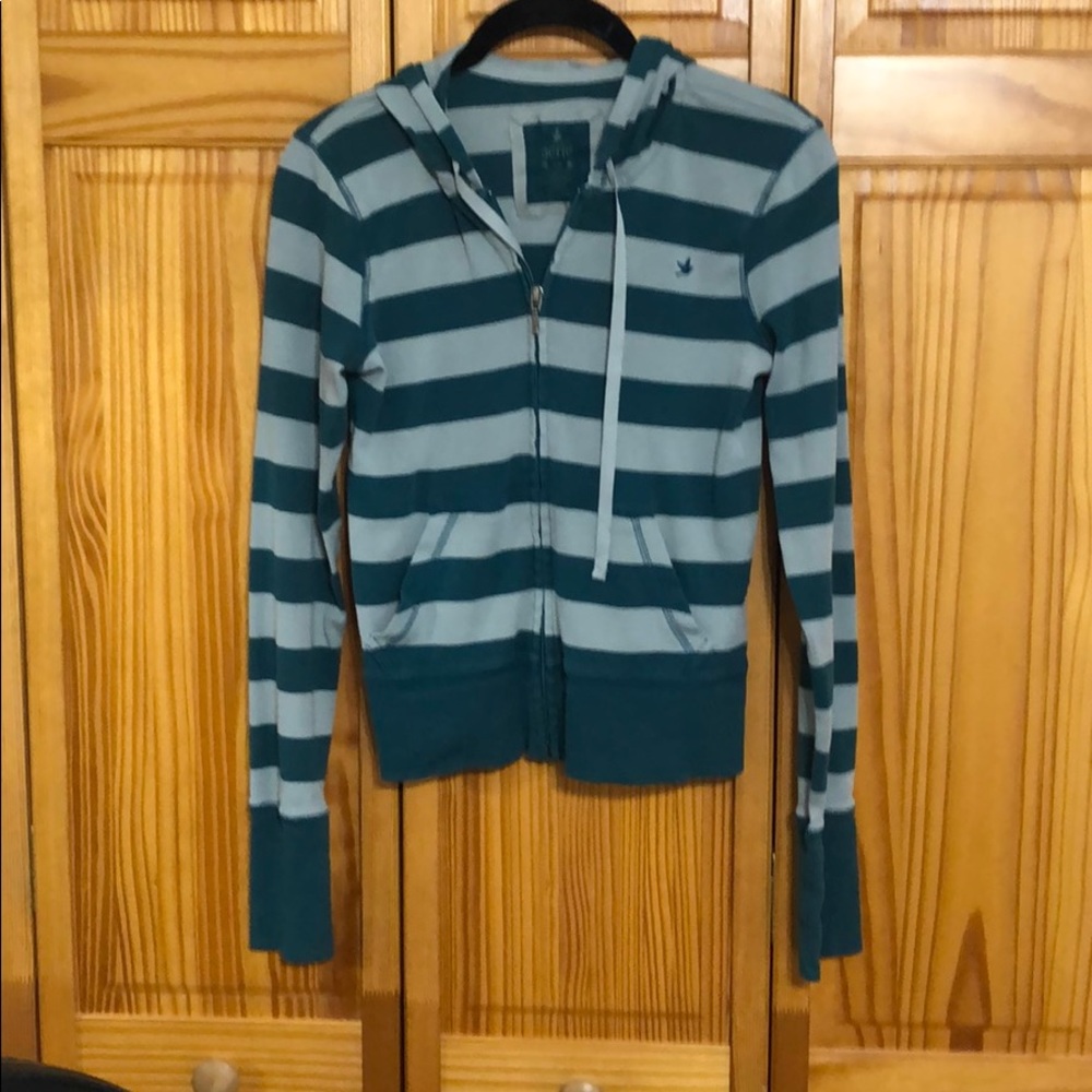 Aeri zip-up hooded jacket